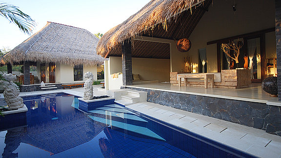 villa_ayam
